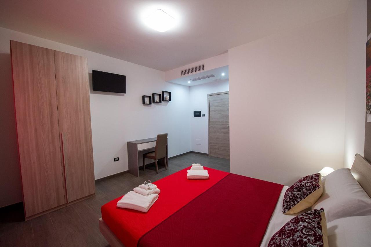 Hotel Perla Del Sud à Sava Extérieur photo