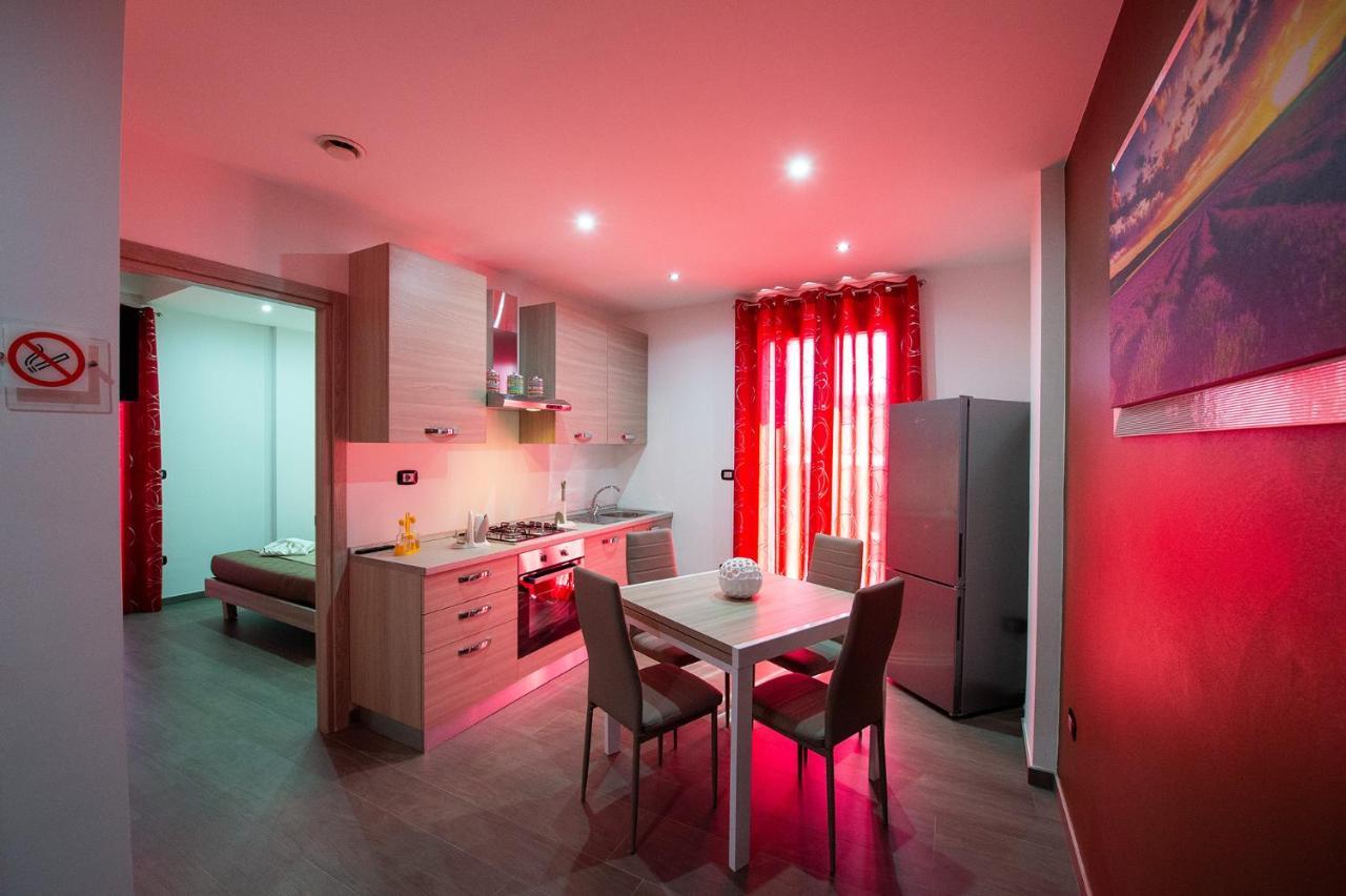 Hotel Perla Del Sud à Sava Extérieur photo